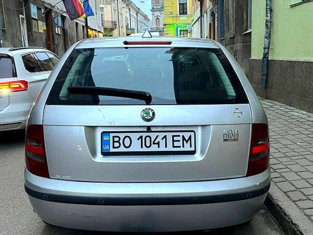 Серый Шкода Фабия, объемом двигателя 1.9 л и пробегом 350 тыс. км за 3500 $, фото 1 на Automoto.ua