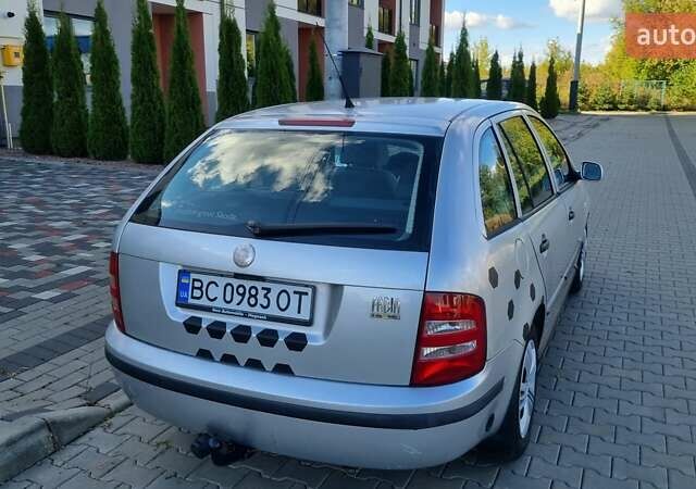 Серый Шкода Фабия, объемом двигателя 1.39 л и пробегом 286 тыс. км за 2850 $, фото 11 на Automoto.ua