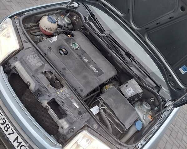 Сірий Шкода Фабія, об'ємом двигуна 1.39 л та пробігом 277 тис. км за 4400 $, фото 34 на Automoto.ua