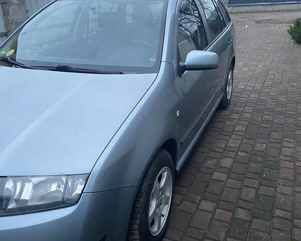 Серый Шкода Фабия, объемом двигателя 1.4 л и пробегом 258 тыс. км за 3800 $, фото 7 на Automoto.ua