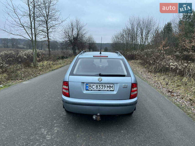 Сірий Шкода Фабія, об'ємом двигуна 1.39 л та пробігом 276 тис. км за 2650 $, фото 2 на Automoto.ua