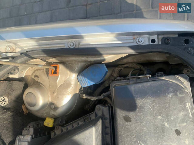 Сірий Шкода Фабія, об'ємом двигуна 1.4 л та пробігом 465 тис. км за 3200 $, фото 22 на Automoto.ua