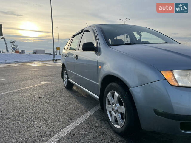 Серый Шкода Фабия, объемом двигателя 1.39 л и пробегом 250 тыс. км за 2990 $, фото 6 на Automoto.ua