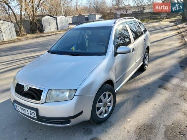 Шкода Фабия 2003 в Днепре (Днепропетровске) на Automoto.ua Серый Шкода Фабия, объемом двигателя 1.39 л и пробегом 210 тыс. км за 4600 $, фото 1 на Automoto.ua