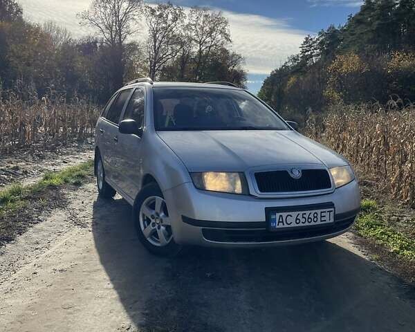 Сірий Шкода Фабія, об'ємом двигуна 1.4 л та пробігом 291 тис. км за 3050 $, фото 10 на Automoto.ua