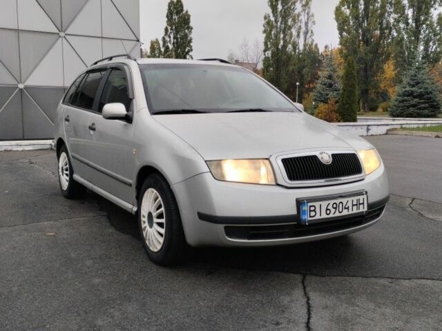 Серый Шкода Фабия, объемом двигателя 1.4 л и пробегом 162 тыс. км за 2700 $, фото 7 на Automoto.ua