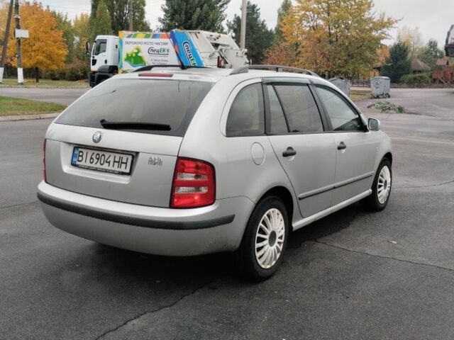 Серый Шкода Фабия, объемом двигателя 1.4 л и пробегом 162 тыс. км за 2700 $, фото 5 на Automoto.ua