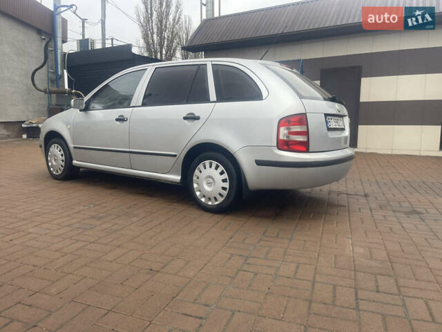 Сірий Шкода Фабія, об'ємом двигуна 1.4 л та пробігом 255 тис. км за 3200 $, фото 14 на Automoto.ua