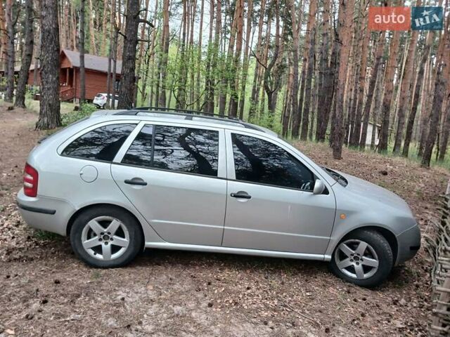 Серый Шкода Фабия, объемом двигателя 1.9 л и пробегом 500 тыс. км за 4000 $, фото 8 на Automoto.ua