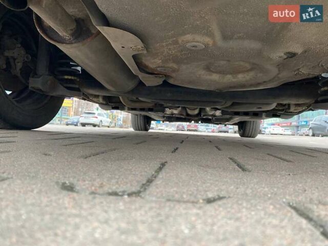 Серый Шкода Фабия, объемом двигателя 1.39 л и пробегом 195 тыс. км за 4200 $, фото 12 на Automoto.ua