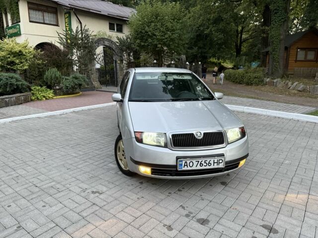 Серый Шкода Фабия, объемом двигателя 1.9 л и пробегом 400 тыс. км за 2999 $, фото 2 на Automoto.ua
