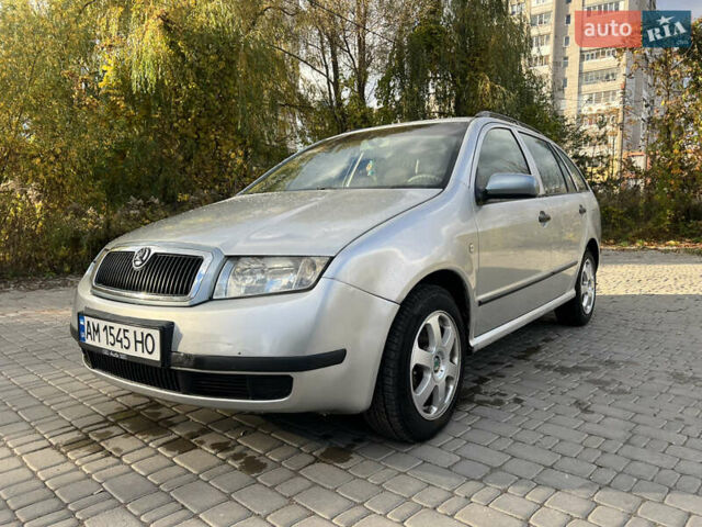 Шкода Фабия 2003 в Житомире на Automoto.ua Серый Шкода Фабия, объемом двигателя 1.2 л и пробегом 295 тыс. км за 2850 $, фото 13 на Automoto.ua