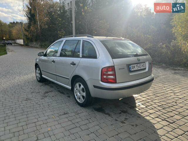 Шкода Фабия 2003 в Житомире на Automoto.ua Серый Шкода Фабия, объемом двигателя 1.2 л и пробегом 295 тыс. км за 2850 $, фото 20 на Automoto.ua
