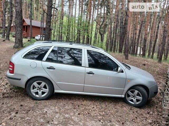 Сірий Шкода Фабія, об'ємом двигуна 1.9 л та пробігом 475 тис. км за 4800 $, фото 1 на Automoto.ua