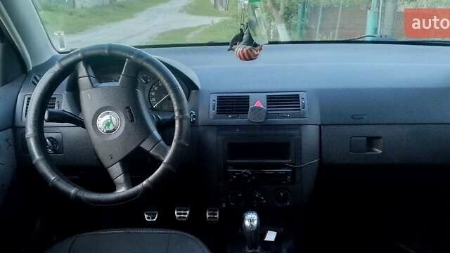 Сірий Шкода Фабія, об'ємом двигуна 1.2 л та пробігом 320 тис. км за 2600 $, фото 2 на Automoto.ua