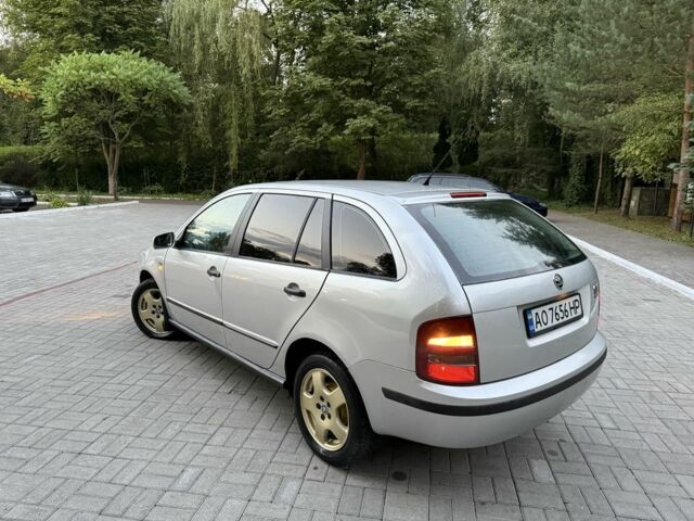 Серый Шкода Фабия, объемом двигателя 1.9 л и пробегом 400 тыс. км за 2999 $, фото 12 на Automoto.ua