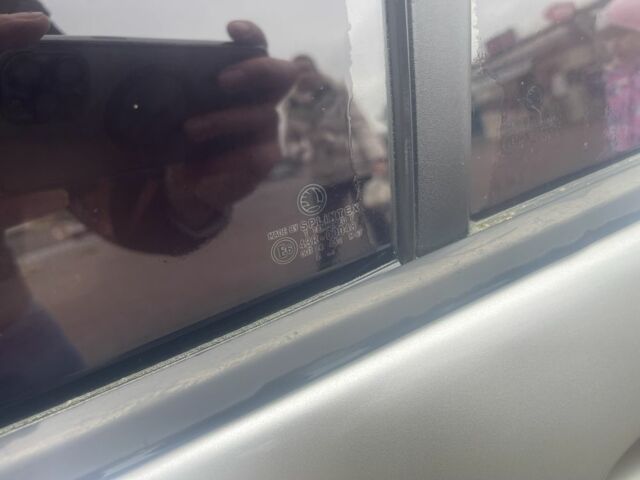 Сірий Шкода Фабія, об'ємом двигуна 1.4 л та пробігом 255 тис. км за 3200 $, фото 9 на Automoto.ua