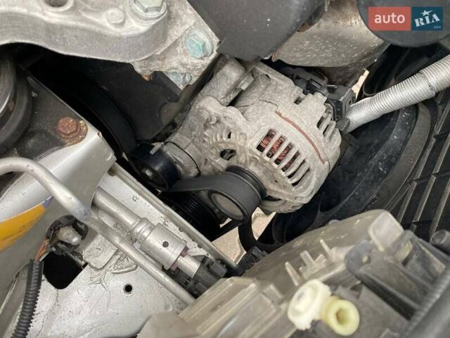 Серый Шкода Фабия, объемом двигателя 1.39 л и пробегом 195 тыс. км за 4200 $, фото 8 на Automoto.ua