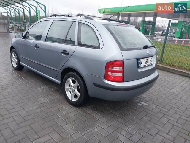 Сірий Шкода Фабія, об'ємом двигуна 1.39 л та пробігом 277 тис. км за 4400 $, фото 11 на Automoto.ua