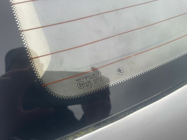 Сірий Шкода Фабія, об'ємом двигуна 1.4 л та пробігом 255 тис. км за 3200 $, фото 10 на Automoto.ua