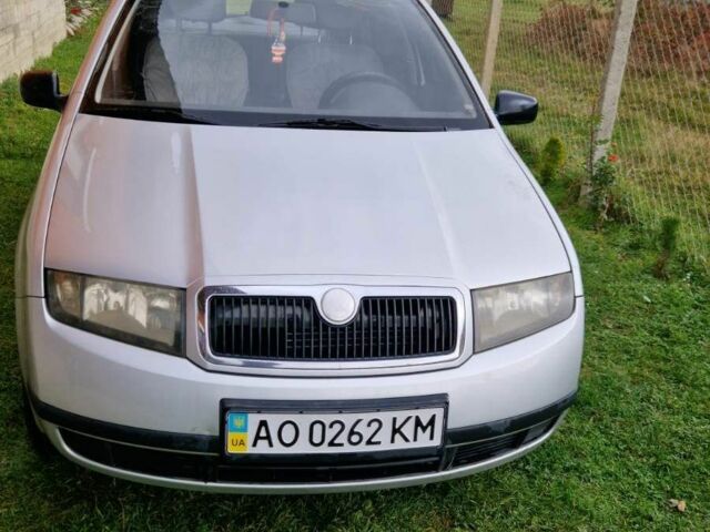 Шкода Фабия 2003 в Тячеве на Automoto.ua Серый Шкода Фабия, объемом двигателя 1.2 л и пробегом 340 тыс. км за 2800 $, фото 2 на Automoto.ua