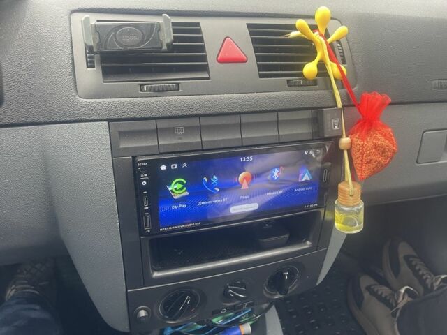 Сірий Шкода Фабія, об'ємом двигуна 1.4 л та пробігом 255 тис. км за 3200 $, фото 23 на Automoto.ua