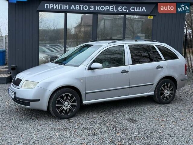 Серый Шкода Фабия, объемом двигателя 1.39 л и пробегом 239 тыс. км за 3500 $, фото 2 на Automoto.ua