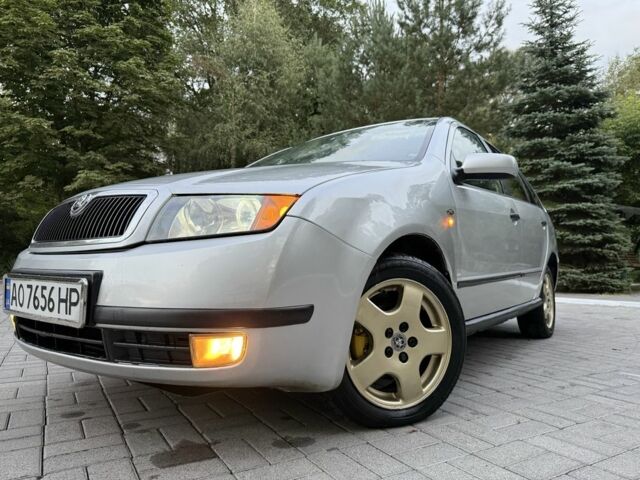 Серый Шкода Фабия, объемом двигателя 1.9 л и пробегом 400 тыс. км за 2999 $, фото 5 на Automoto.ua