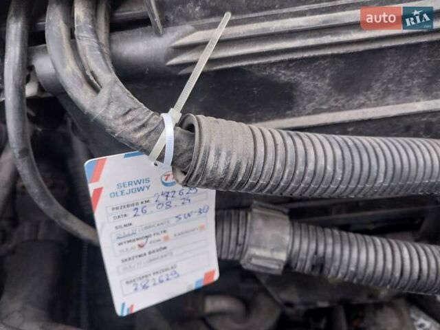 Сірий Шкода Фабія, об'ємом двигуна 1.39 л та пробігом 277 тис. км за 4400 $, фото 33 на Automoto.ua