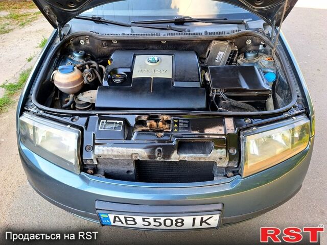 Шкода Фабія 2003 у Кодыме на Automoto.ua Сірий Шкода Фабія, об'ємом двигуна 1.2 л та пробігом 203 тис. км за 4100 $, фото 2 на Automoto.ua