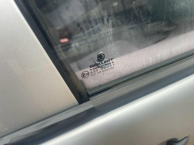 Сірий Шкода Фабія, об'ємом двигуна 1.4 л та пробігом 255 тис. км за 3200 $, фото 13 на Automoto.ua