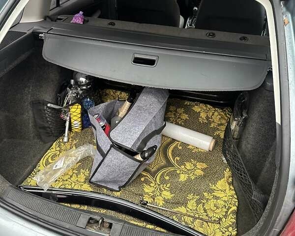 Сірий Шкода Фабія, об'ємом двигуна 1.39 л та пробігом 250 тис. км за 2300 $, фото 6 на Automoto.ua