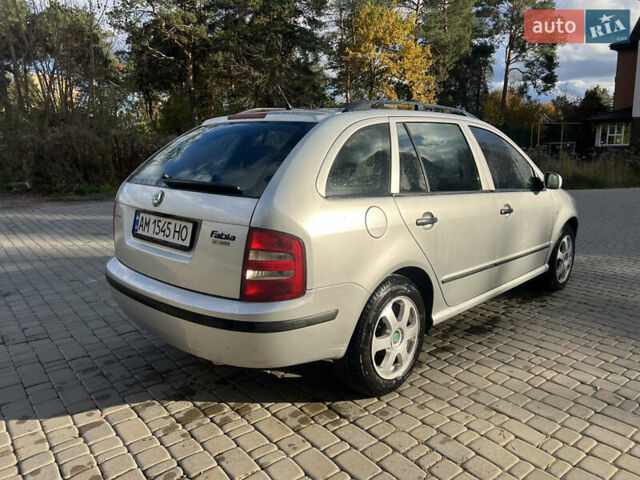 Шкода Фабия 2003 в Житомире на Automoto.ua Серый Шкода Фабия, объемом двигателя 1.2 л и пробегом 295 тыс. км за 2850 $, фото 3 на Automoto.ua