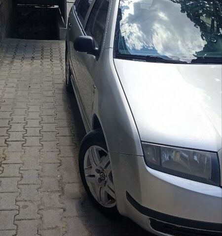 Серый Шкода Фабия, объемом двигателя 1.2 л и пробегом 292 тыс. км за 3100 $, фото 6 на Automoto.ua