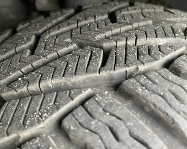 Серый Шкода Фабия, объемом двигателя 1.39 л и пробегом 243 тыс. км за 4500 $, фото 20 на Automoto.ua