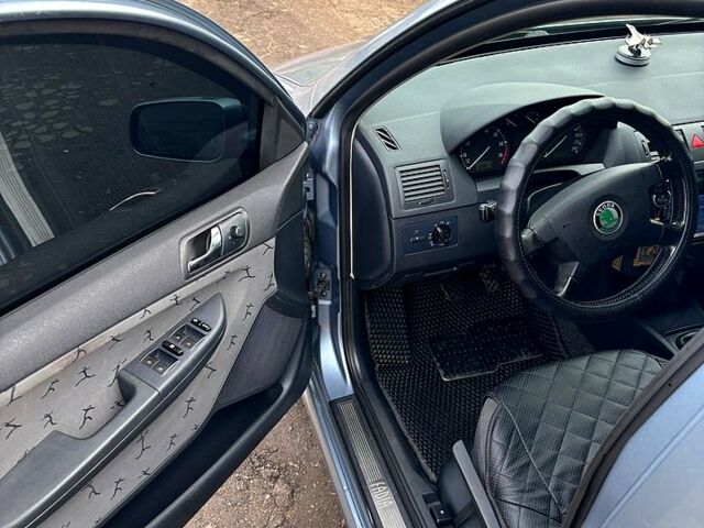 Сірий Шкода Фабія, об'ємом двигуна 1.4 л та пробігом 240 тис. км за 3500 $, фото 9 на Automoto.ua