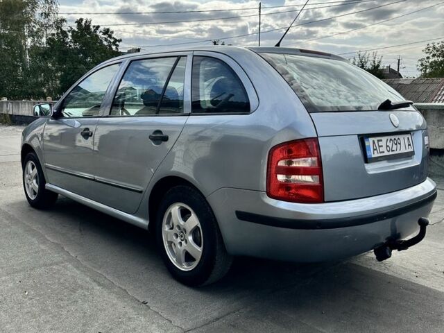 Сірий Шкода Фабія, об'ємом двигуна 1.4 л та пробігом 300 тис. км за 5150 $, фото 6 на Automoto.ua