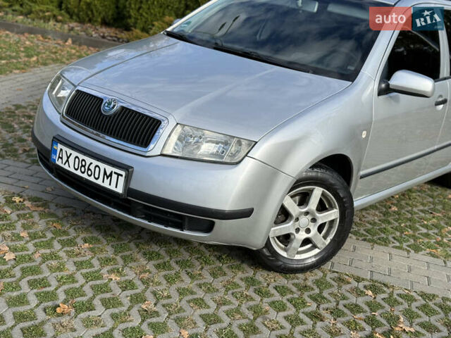 Шкода Фабия 2004 в Харькове на Automoto.ua Серый Шкода Фабия, объемом двигателя 1.39 л и пробегом 180 тыс. км за 4250 $, фото 1 на Automoto.ua