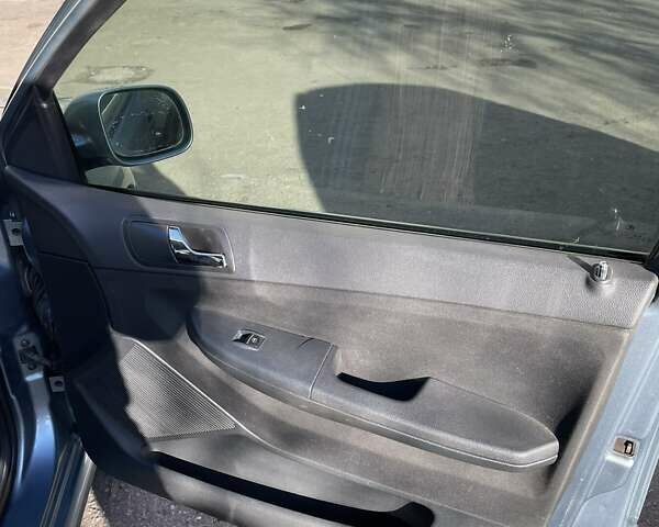 Серый Шкода Фабия, объемом двигателя 1.39 л и пробегом 207 тыс. км за 4300 $, фото 9 на Automoto.ua