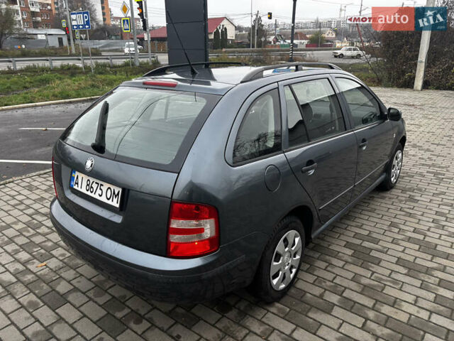 Серый Шкода Фабия, объемом двигателя 1.4 л и пробегом 322 тыс. км за 3700 $, фото 8 на Automoto.ua