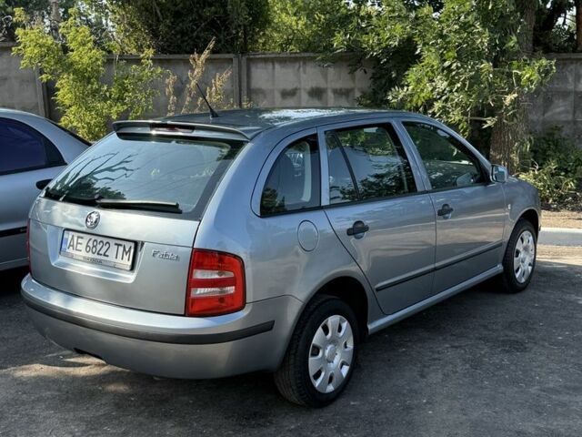 Сірий Шкода Фабія, об'ємом двигуна 1.4 л та пробігом 225 тис. км за 3900 $, фото 3 на Automoto.ua