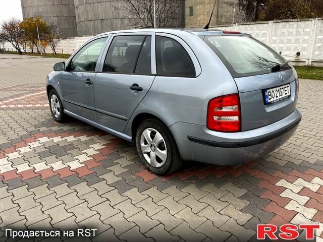 Сірий Шкода Фабія, об'ємом двигуна 1.4 л та пробігом 250 тис. км за 3200 $, фото 11 на Automoto.ua