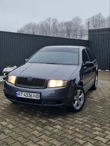 Серый Шкода Фабия, объемом двигателя 1.9 л и пробегом 350 тыс. км за 3150 $, фото 2 на Automoto.ua