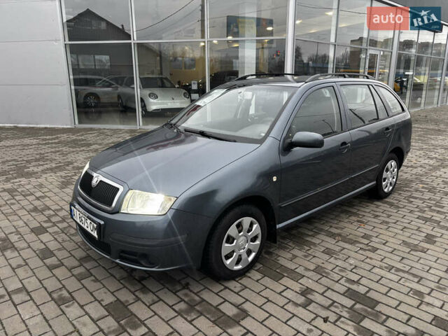 Сірий Шкода Фабія, об'ємом двигуна 1.4 л та пробігом 322 тис. км за 3700 $, фото 1 на Automoto.ua