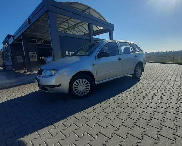 Шкода Фабия 2004 в Шумск на Automoto.ua Серый Шкода Фабия, объемом двигателя 1.39 л и пробегом 300 тыс. км за 2900 $, фото 3 на Automoto.ua