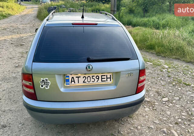 Сірий Шкода Фабія, об'ємом двигуна 1.39 л та пробігом 247 тис. км за 4800 $, фото 6 на Automoto.ua