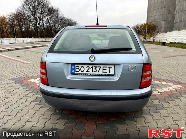 Сірий Шкода Фабія, об'ємом двигуна 1.4 л та пробігом 250 тис. км за 3200 $, фото 7 на Automoto.ua