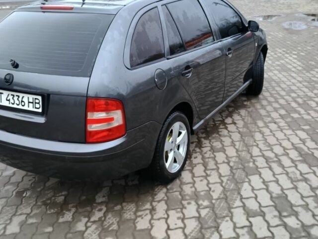 Серый Шкода Фабия, объемом двигателя 1.9 л и пробегом 350 тыс. км за 3150 $, фото 5 на Automoto.ua