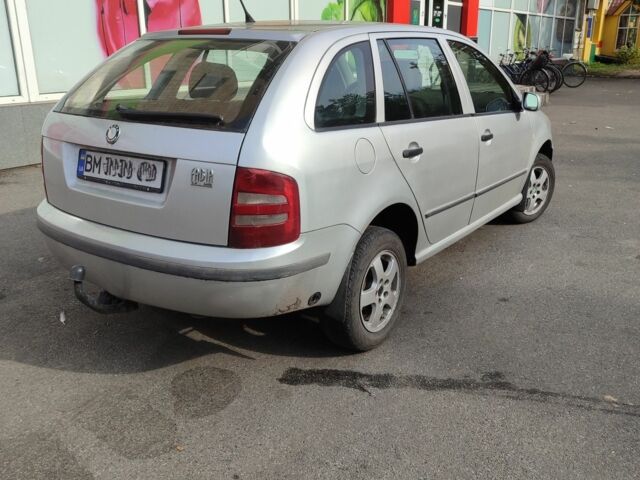 Серый Шкода Фабия, объемом двигателя 1.4 л и пробегом 274 тыс. км за 3600 $, фото 2 на Automoto.ua