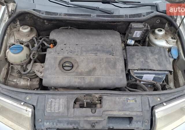 Серый Шкода Фабия, объемом двигателя 1.39 л и пробегом 238 тыс. км за 2700 $, фото 9 на Automoto.ua